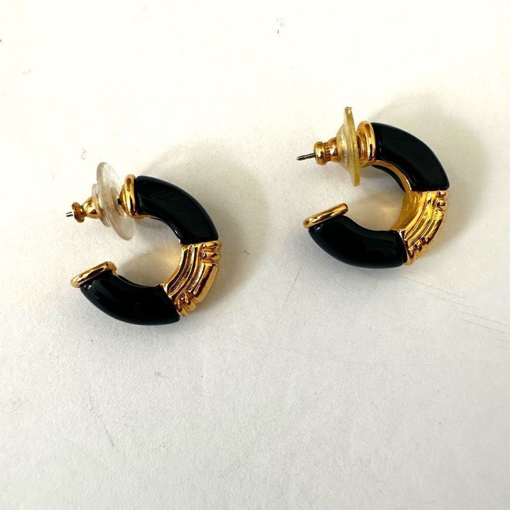 Vintage Monet black enamel and gold tone huggie  style hoop earrings